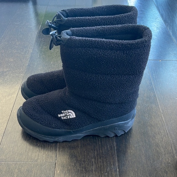 The North Face snow boots - Picture 2 of 6